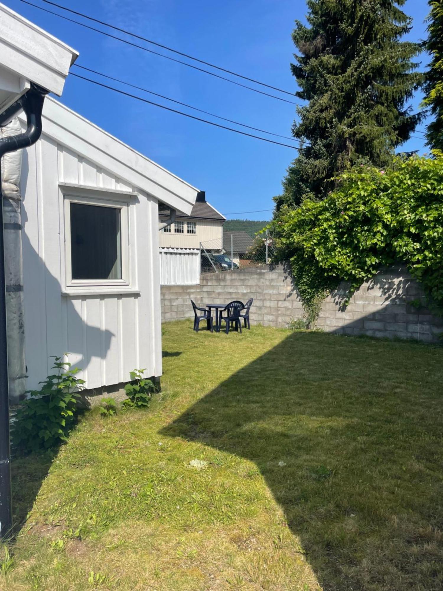 Sjarmerende Hus I Vennesla Exteriör bild